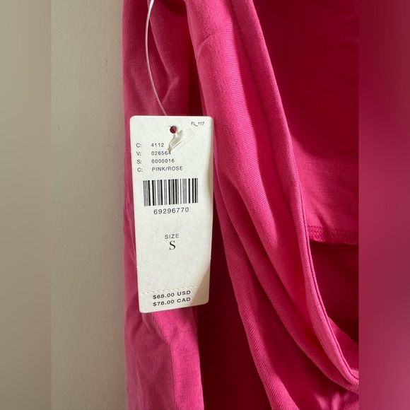 NWT bright pink top! - Picture 4 of 6